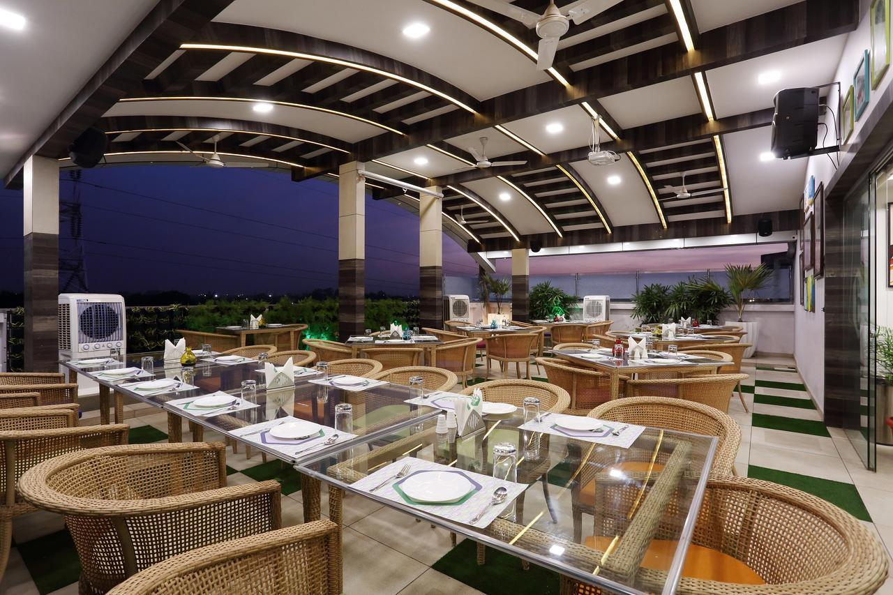 Hotel Treebo Daksh Residency Indore Exterior foto